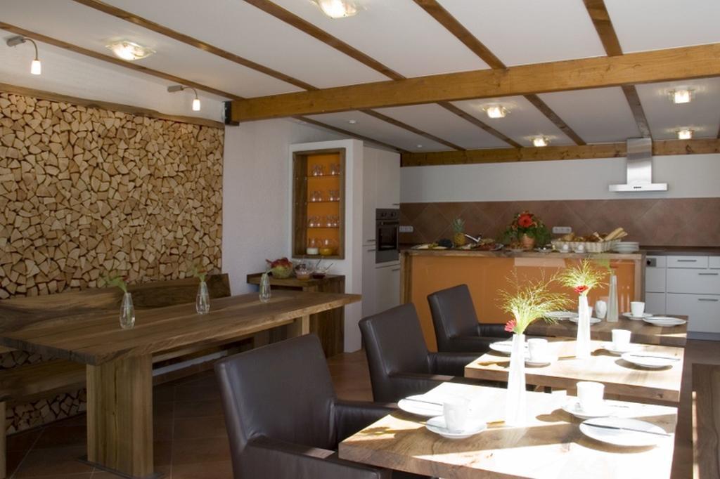 Gaestehaus Huber Immenstaad am Bodensee Buitenkant foto